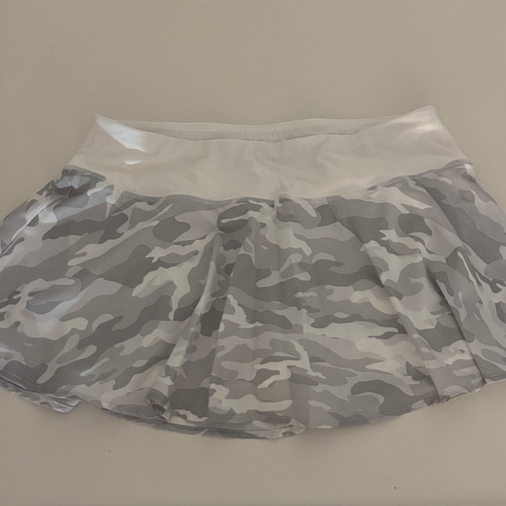 Kyodan White and Gray Camouflage Mini Skirt